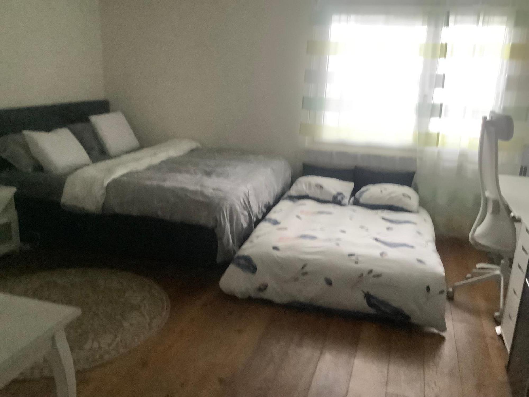 Chambre Spacieuse Et Confortable Avec Ecran Plat Oetwil an Der Limmat Exterior foto